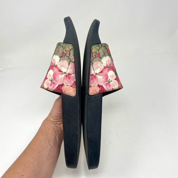 Gucci GG Blooms Supreme Floral Slide Slip On Rubber Sandals Flats EU 42 - Picture 3 of 11